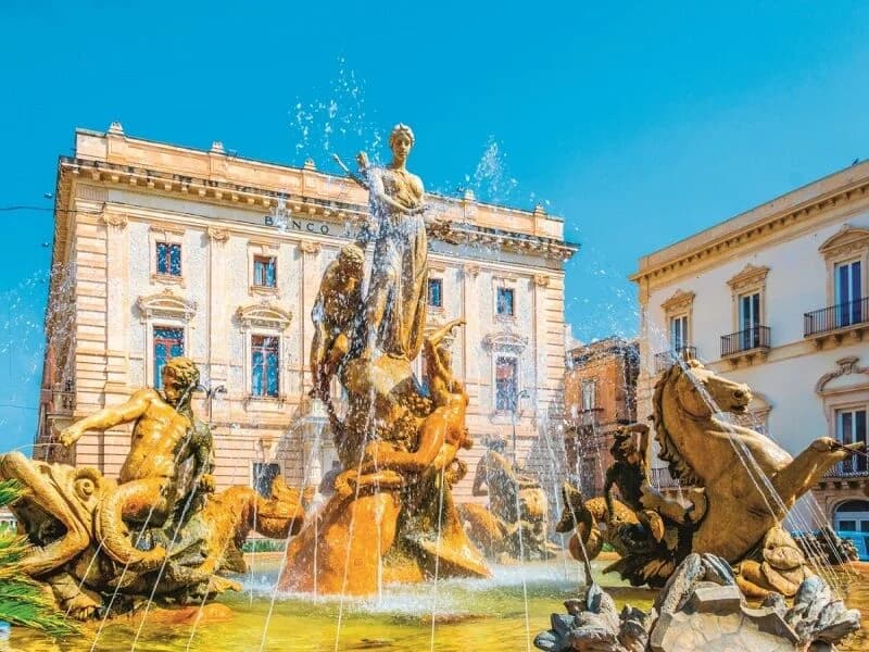 Fly & Drive Sicilia sud-orientale - Da Catania a Catania 4*, foto 2