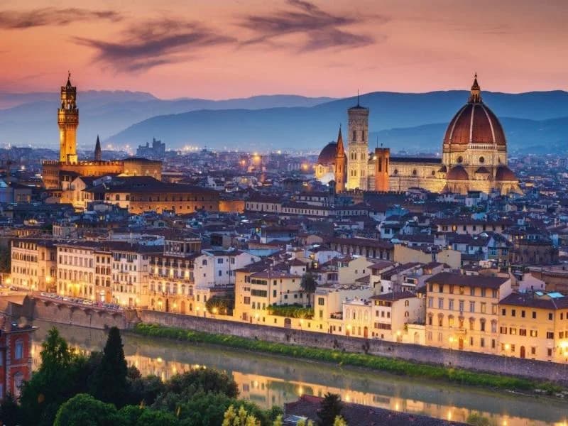 Tour Italia classica - Da Firenze a Milano 4*, foto 2