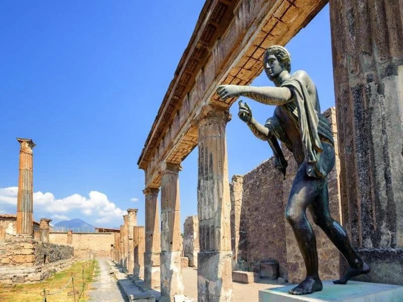Tour Punti salienti della regione Campania - Da Napoli a Napoli 4*, foto 5